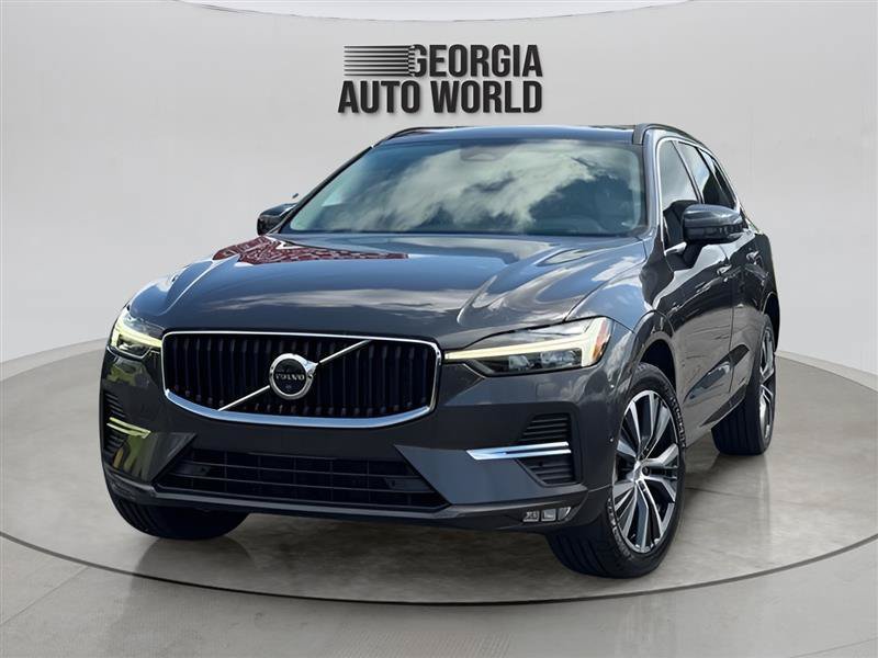 Used 2022 Volvo XC60 B5 Momentum w/ Advanced Package