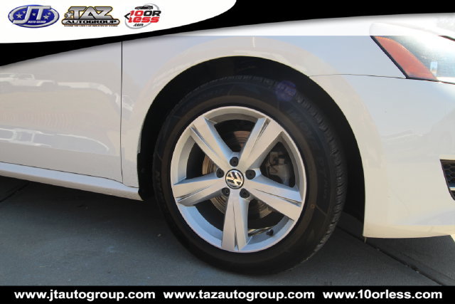 Used 2013 Volkswagen Passat 2.5 SE FWD image 9
