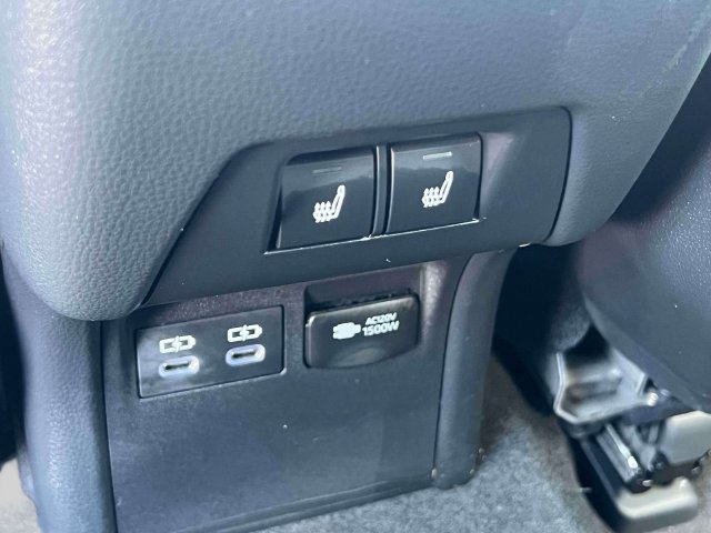 Certified 2024 Toyota Prius Prime Premium w/ Advanced Technology Package FWD image 19