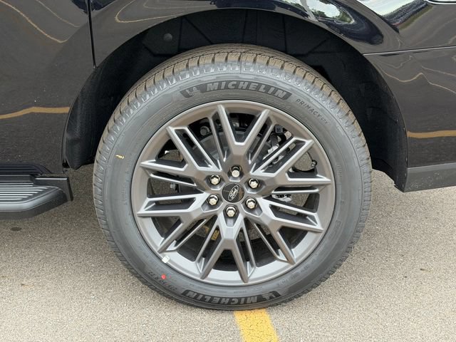 New 2026 Ford Expedition Max Platinum w/ Stealth Appearance Package AWD/4WD image 14