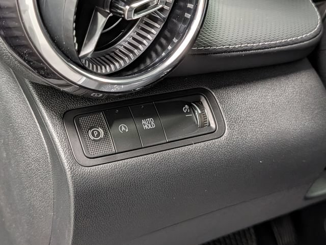 New 2027 Chevrolet Equinox LT w/ Convenience Package II FWD image 15