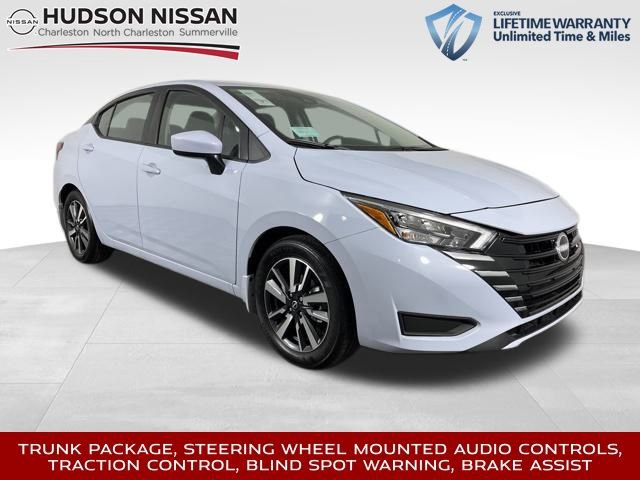New 2025 Nissan Versa SV w/ Trunk Package