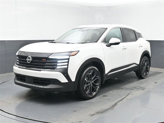 Used 2025 Nissan Kicks SR image 5