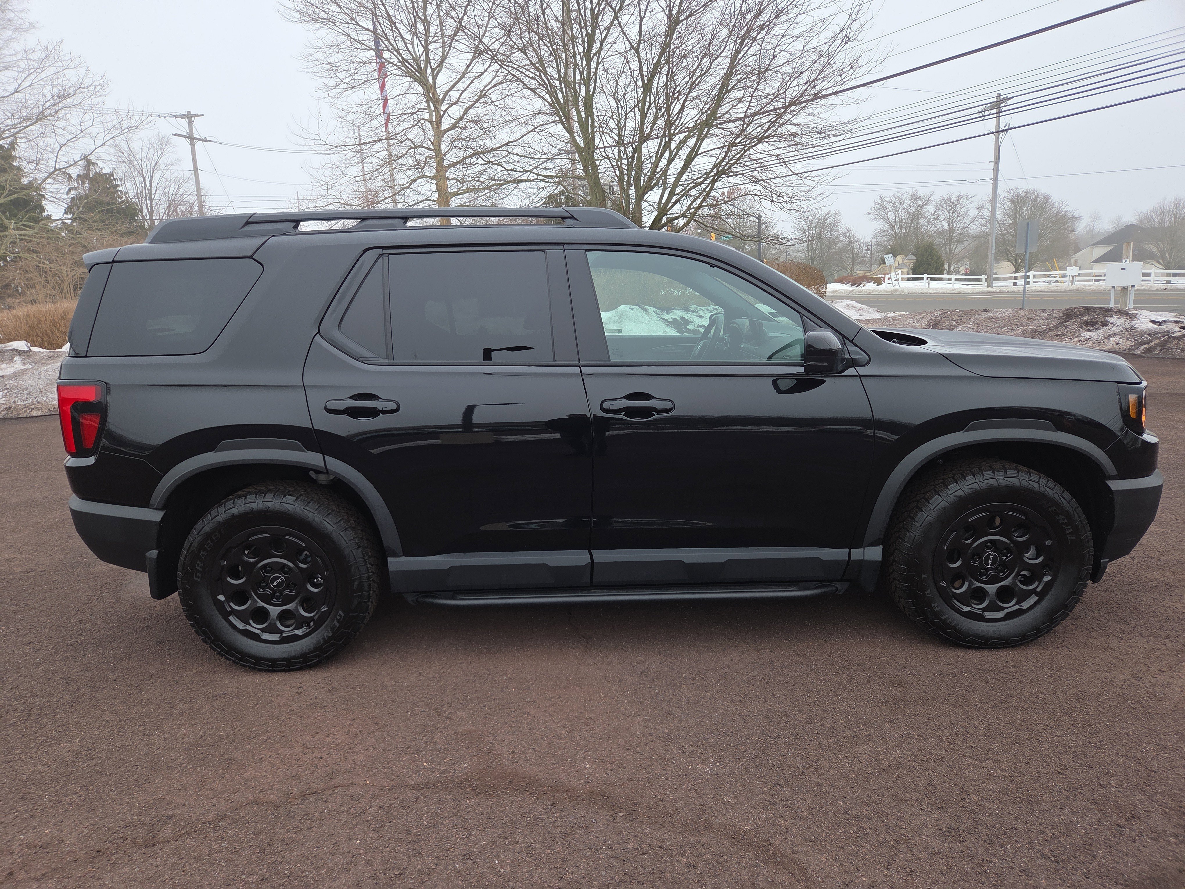 Used 2026 Honda Passport TrailSport Elite image 2