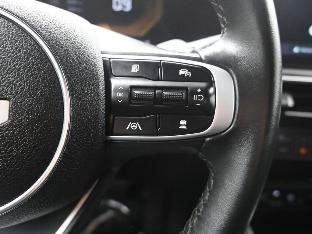 Certified 2025 Kia K5 GT image 20