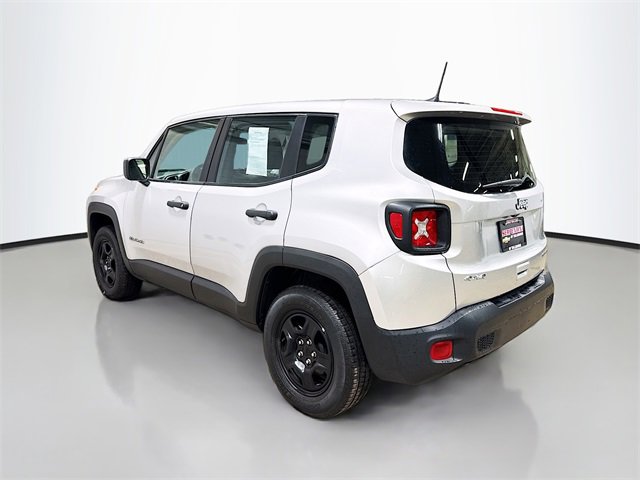 Used 2021 Jeep Renegade Sport image 9