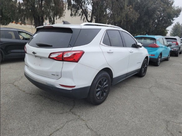 Used 2019 Chevrolet Equinox LT image 3