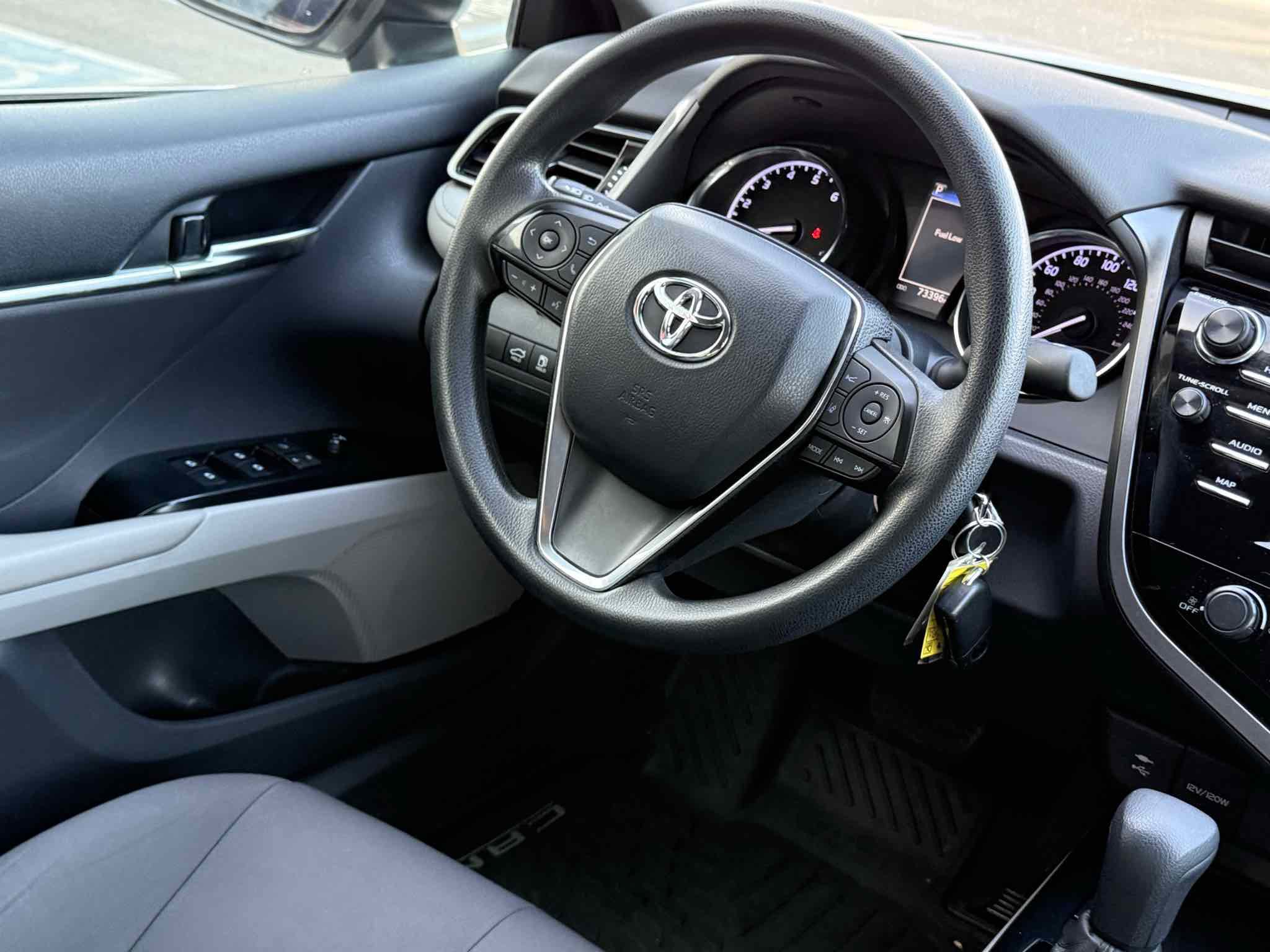 Used 2019 Toyota Camry LE image 52