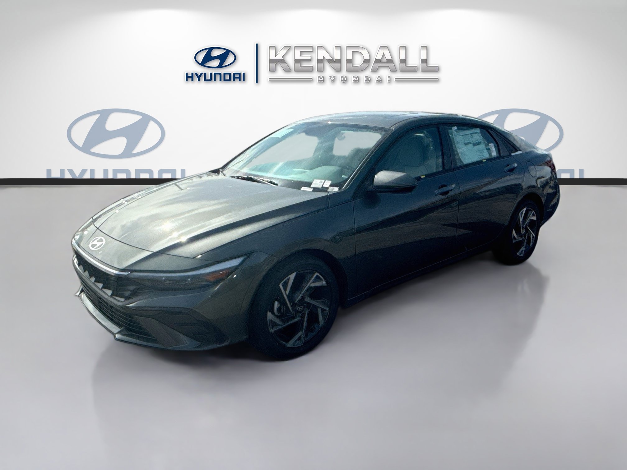 New 2026 Hyundai Elantra Limited FWD image 3