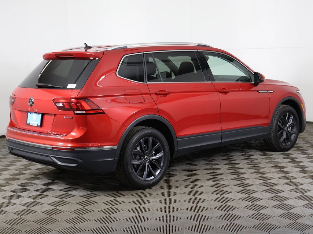 Used 2023 Volkswagen Tiguan SE image 9