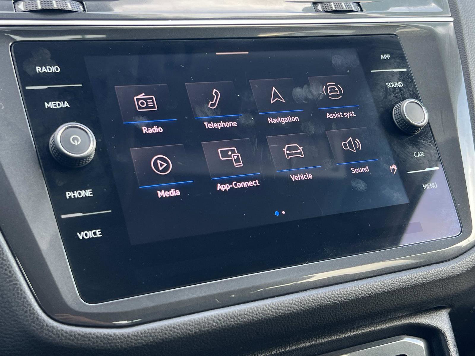 Certified 2023 Volkswagen Tiguan SE image 13