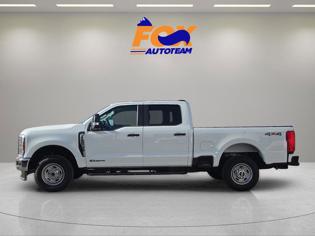 Used 2025 Ford F250 XL w/ XL Chrome Package AWD/4WD image 2