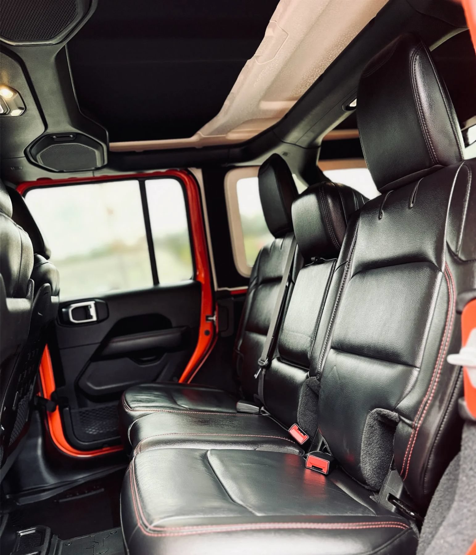 Used 2019 Jeep Wrangler Unlimited Rubicon AWD/4WD image 11