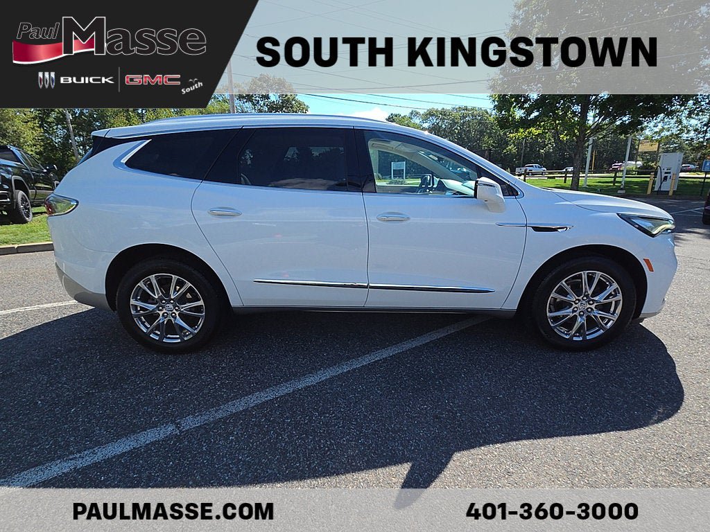 Used 2023 Buick Enclave Premium w/ Experience Buick Package AWD/4WD image 4