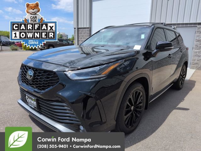 Used 2023 Toyota Highlander XSE FWD image 7