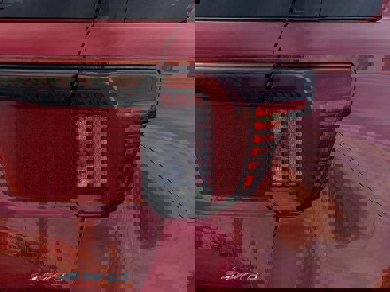 New 2026 Ford Explorer Platinum image 21