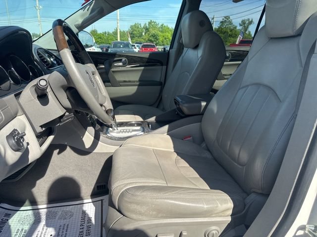 Used 2013 Buick Enclave Leather AWD/4WD image 17