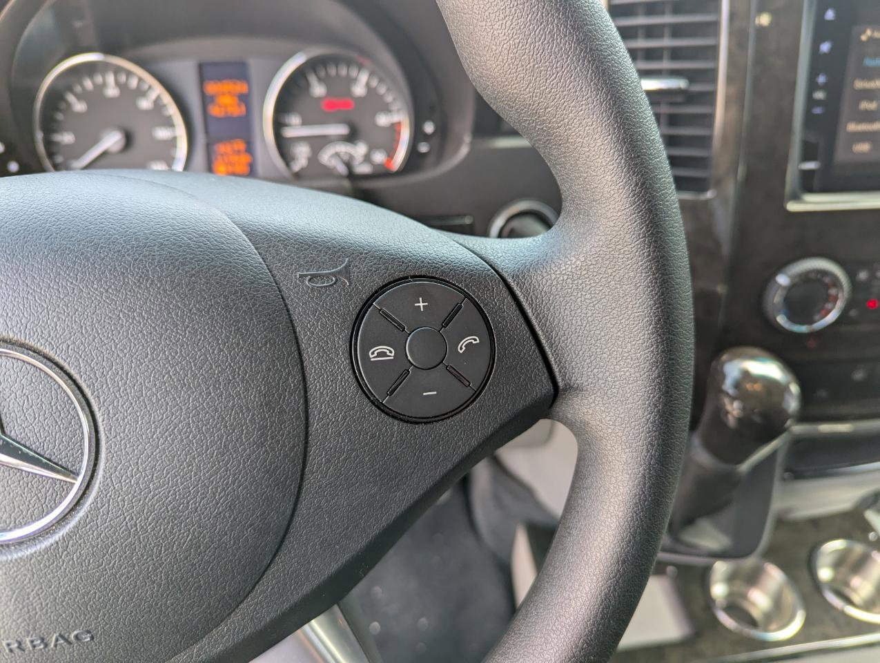 Used 2017 Mercedes-Benz Sprinter 2500 image 16