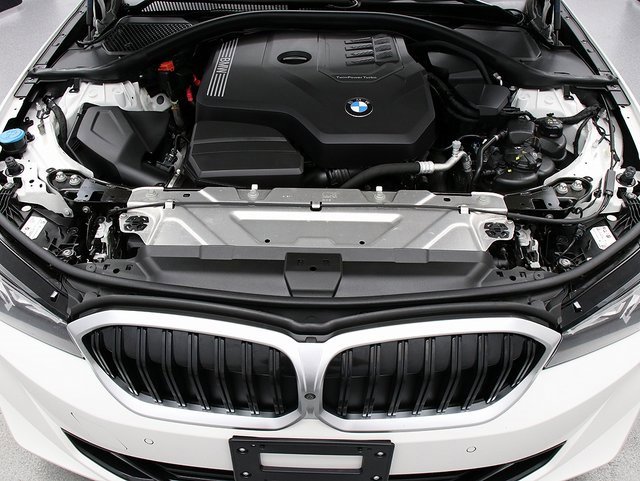 Used 2023 BMW 330i xDrive Sedan image 28