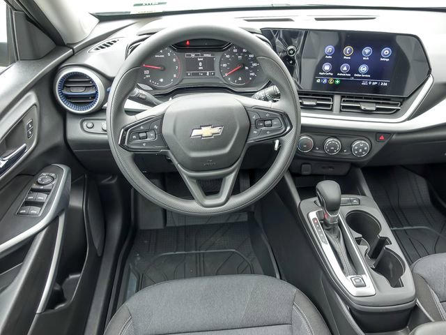 New 2026 Chevrolet Trax LS FWD image 16