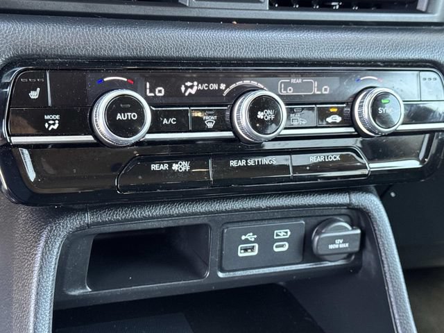 Used 2025 Honda Pilot EX-L image 15