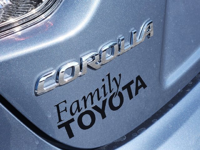 New 2027 Toyota Corolla LE FWD image 9