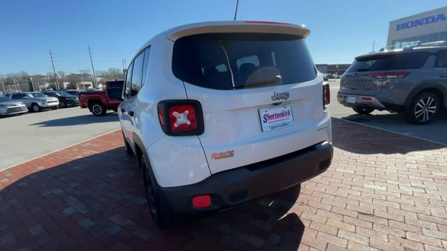Used 2016 Jeep Renegade Sport w/ Power & Air Group image 8