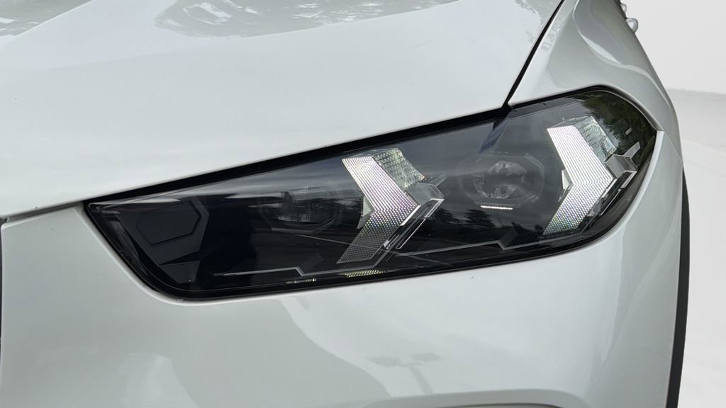 Certified 2024 BMW X5 sDrive40i w/ Parking Assistance Package image 34