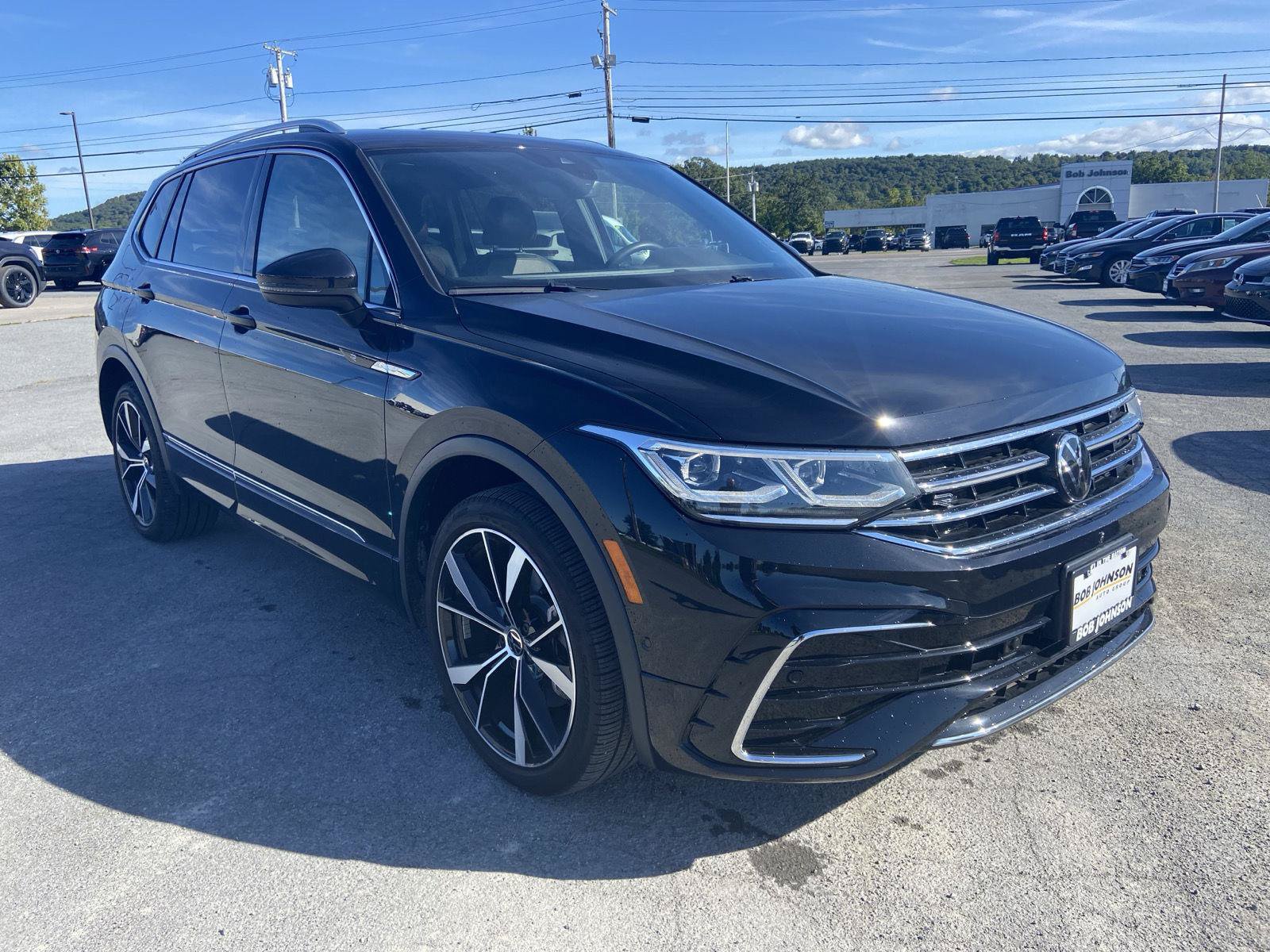 Used 2024 Volkswagen Tiguan SEL R-Line