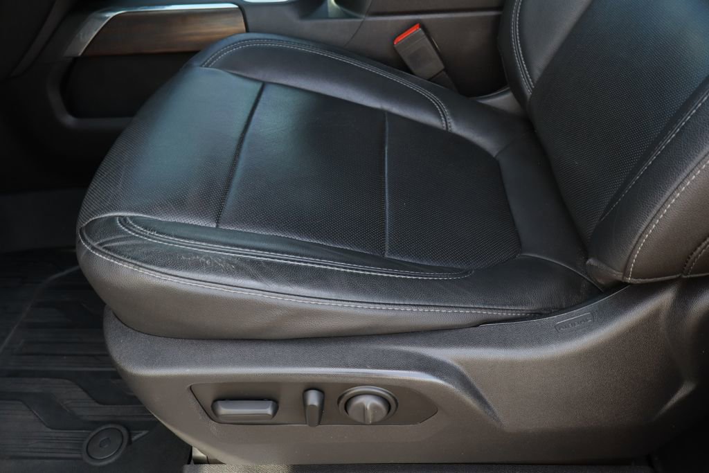 Used 2019 GMC Sierra 1500 SLT w/ SLT Premium Package image 21