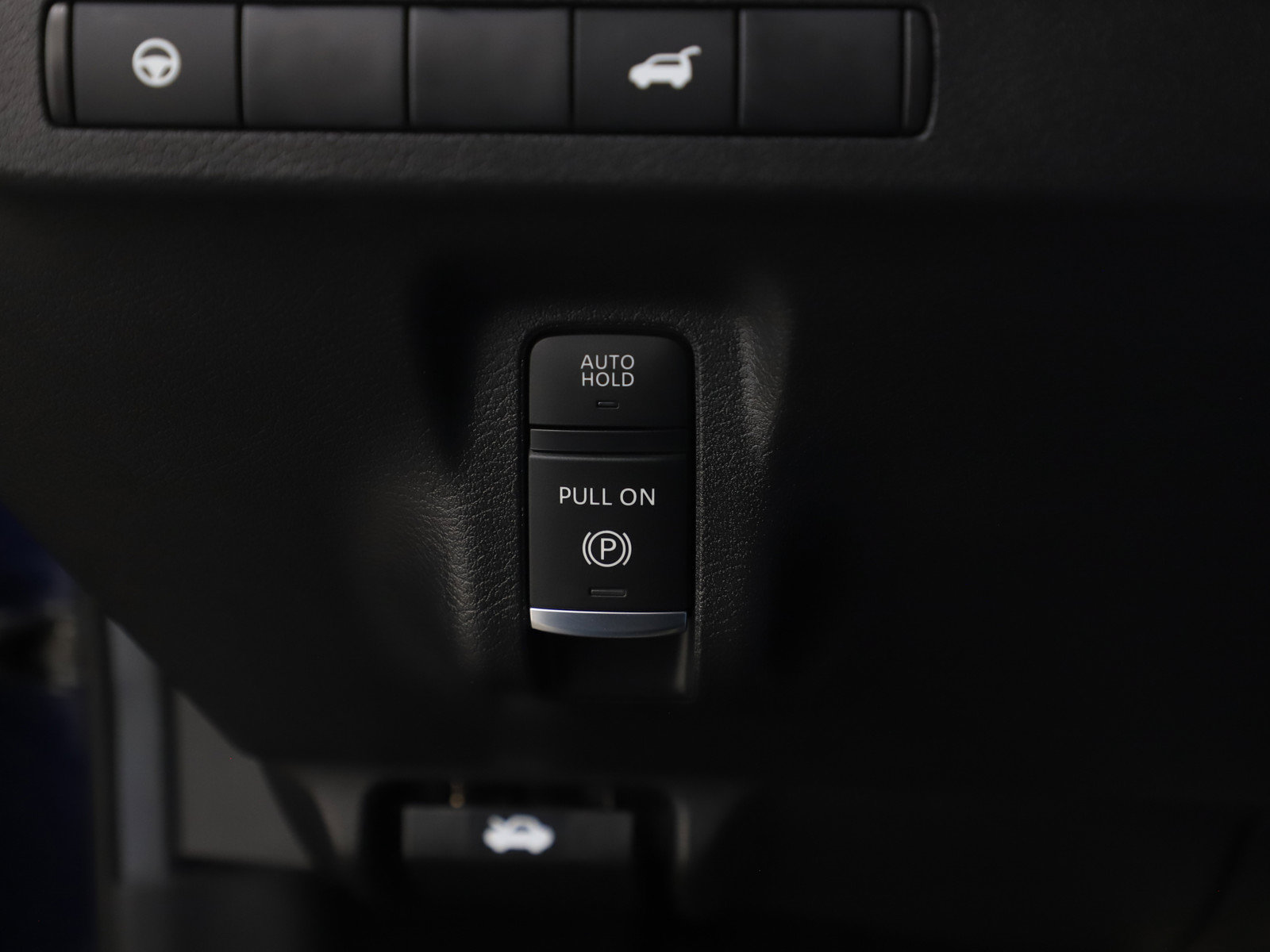 Used 2025 Nissan Murano SV AWD/4WD image 28