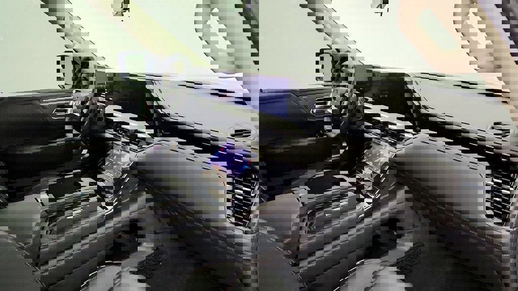 Used 2025 INFINITI QX80 Sensory w/ Premium Cargo Package image 27