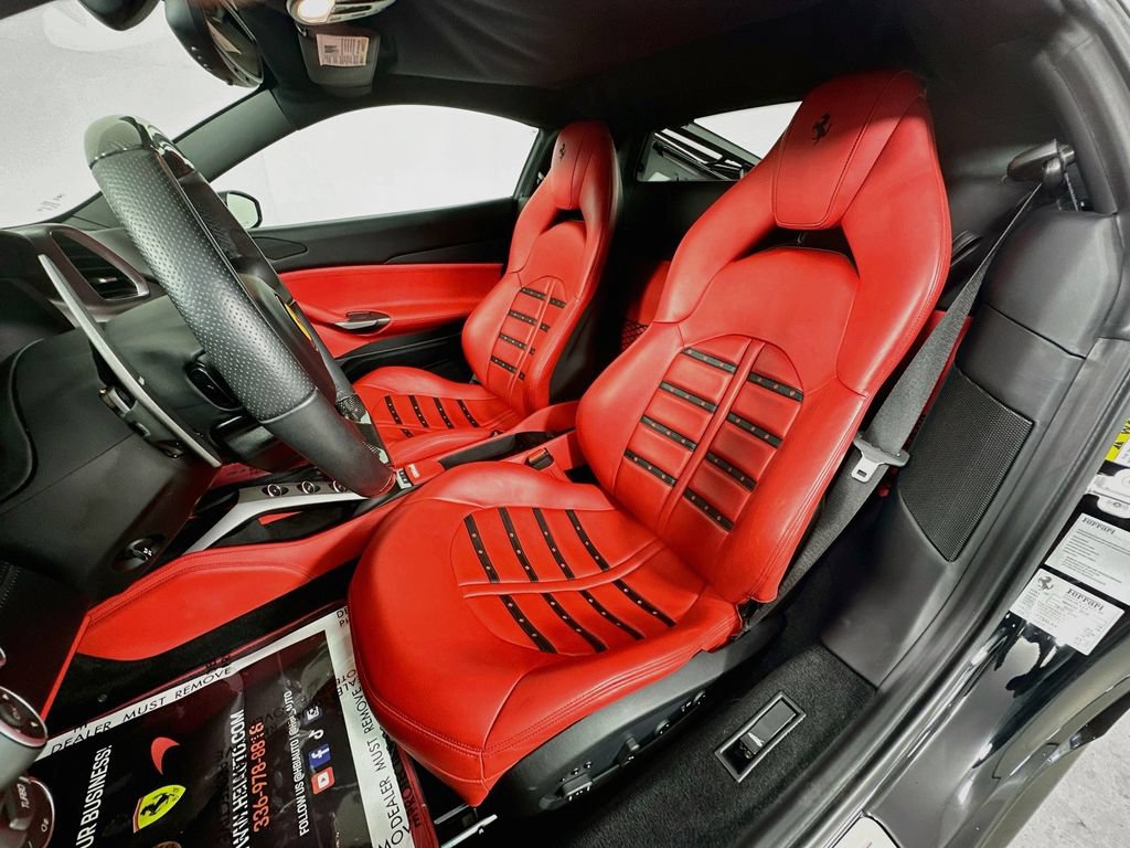 Used 2016 Ferrari 488 GTB RWD image 15