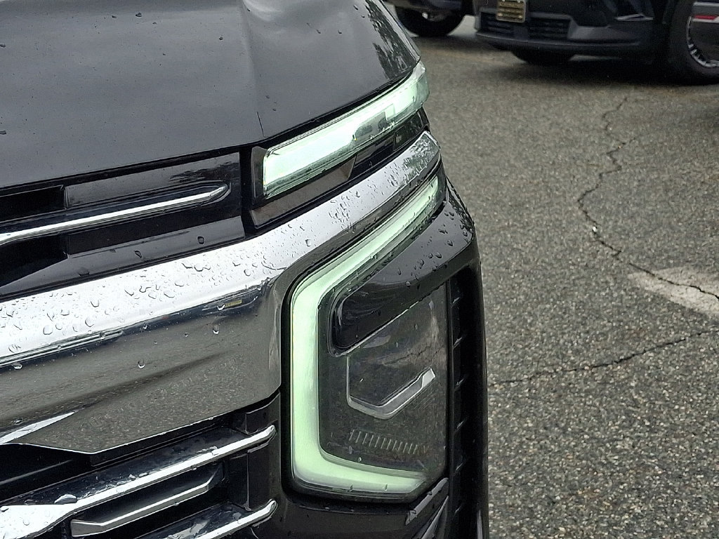 Certified 2025 Chevrolet Tahoe Premier AWD/4WD image 36