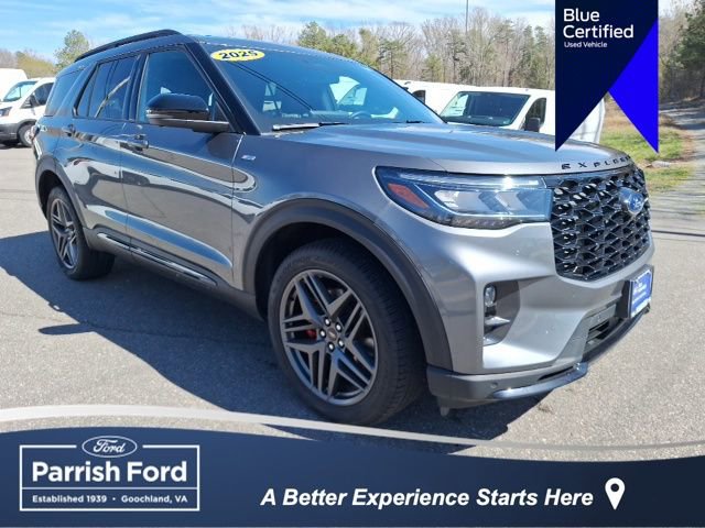 Certified 2025 Ford Explorer ST-Line w/ Premium Package image 1
