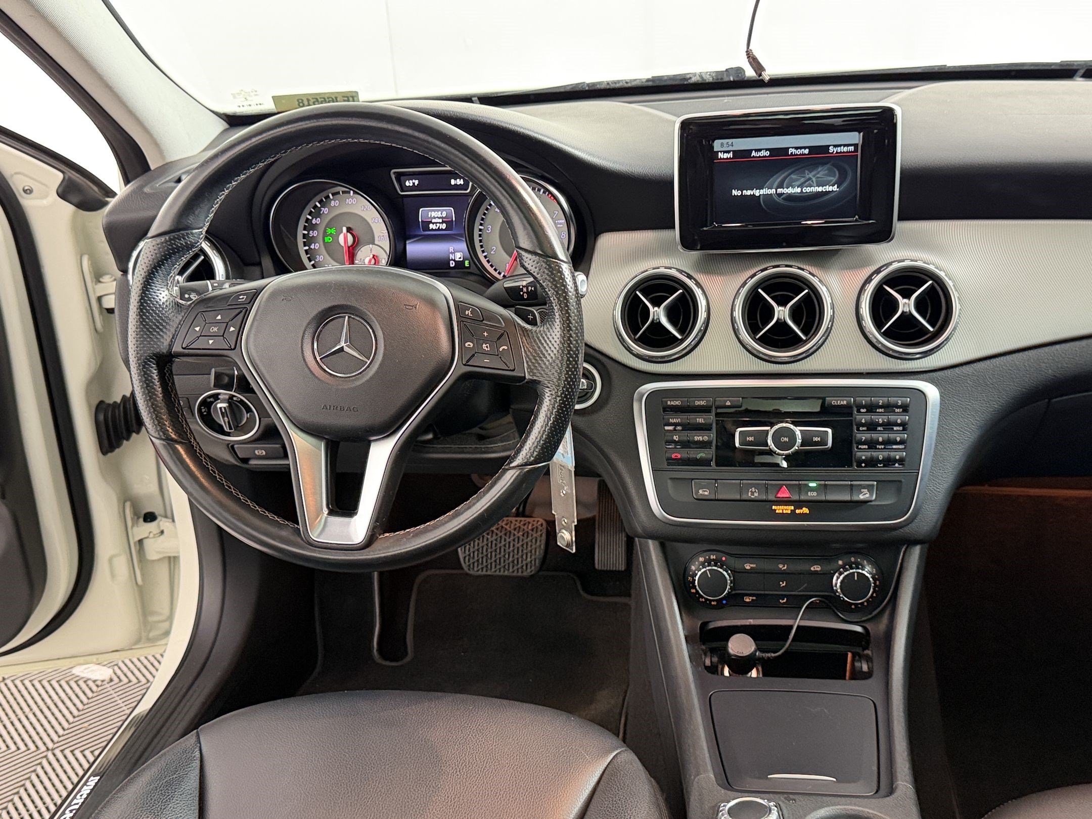 Used 2015 Mercedes-Benz GLA 250 4MATIC image 27