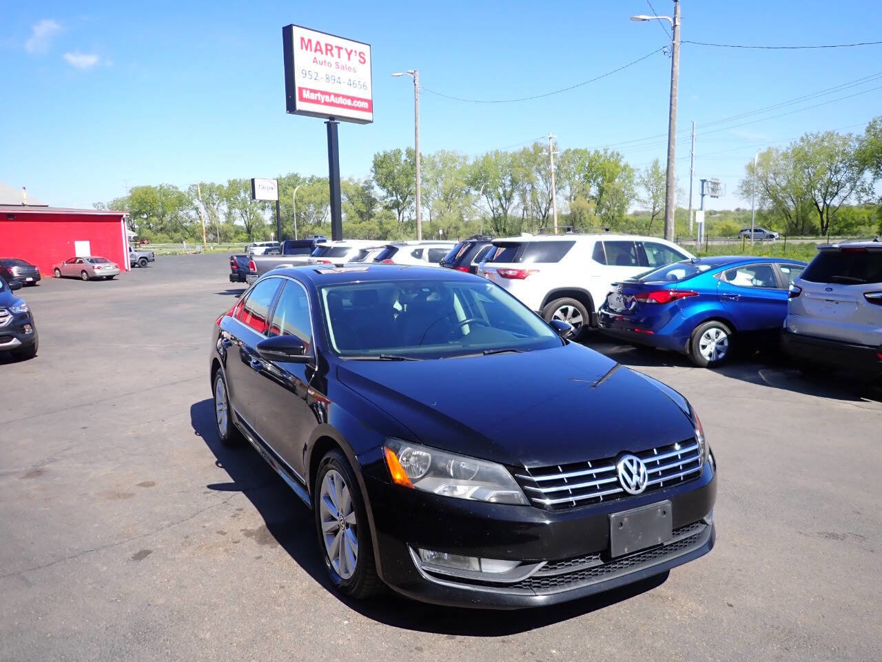 Used 2012 Volkswagen Passat 2.5 SEL FWD image 1