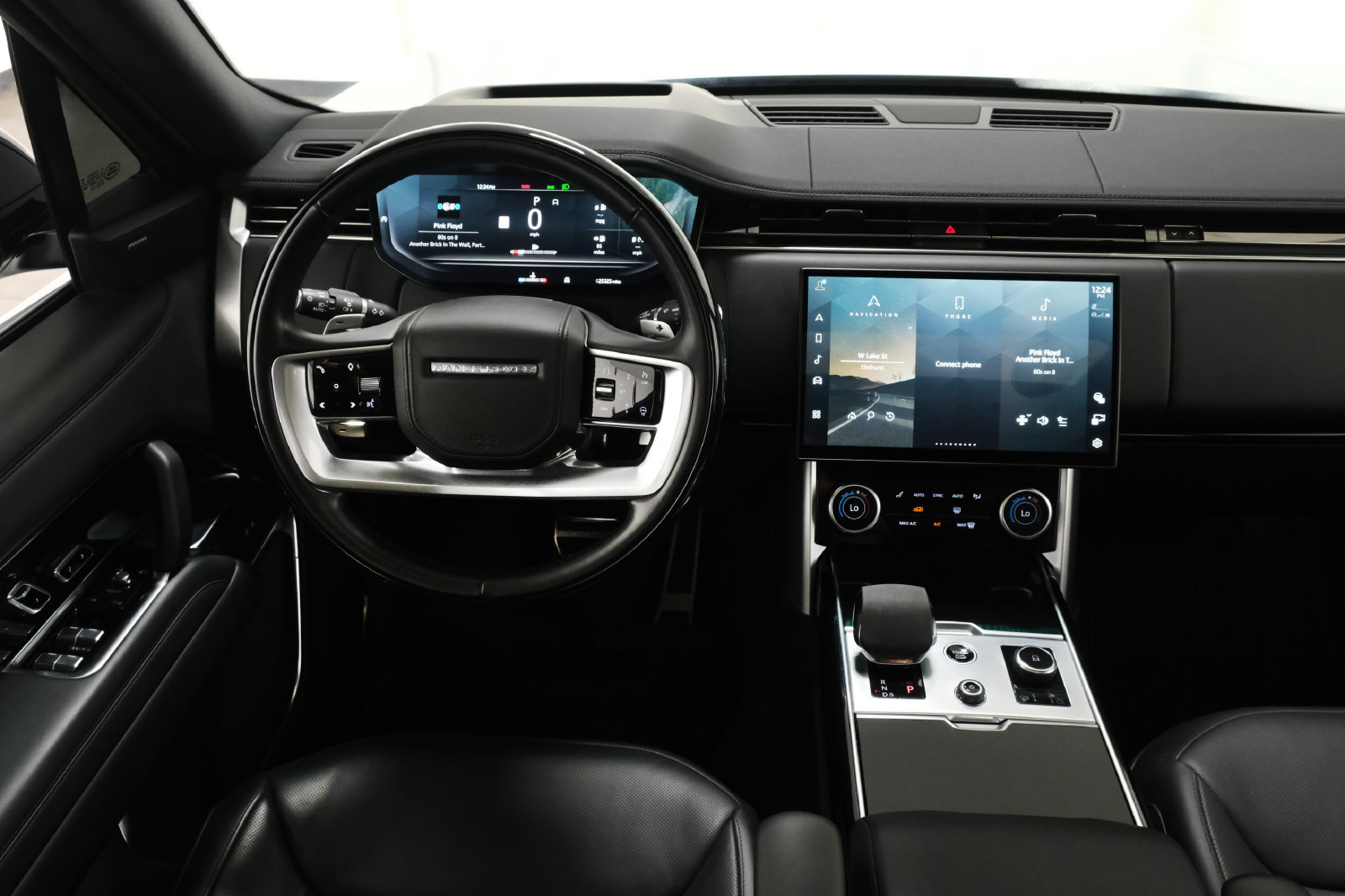 Used 2023 Land Rover Range Rover SE AWD/4WD image 10