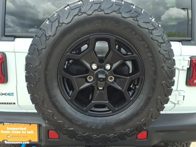 Used 2023 Jeep Wrangler Unlimited Rubicon 4xe AWD/4WD image 15