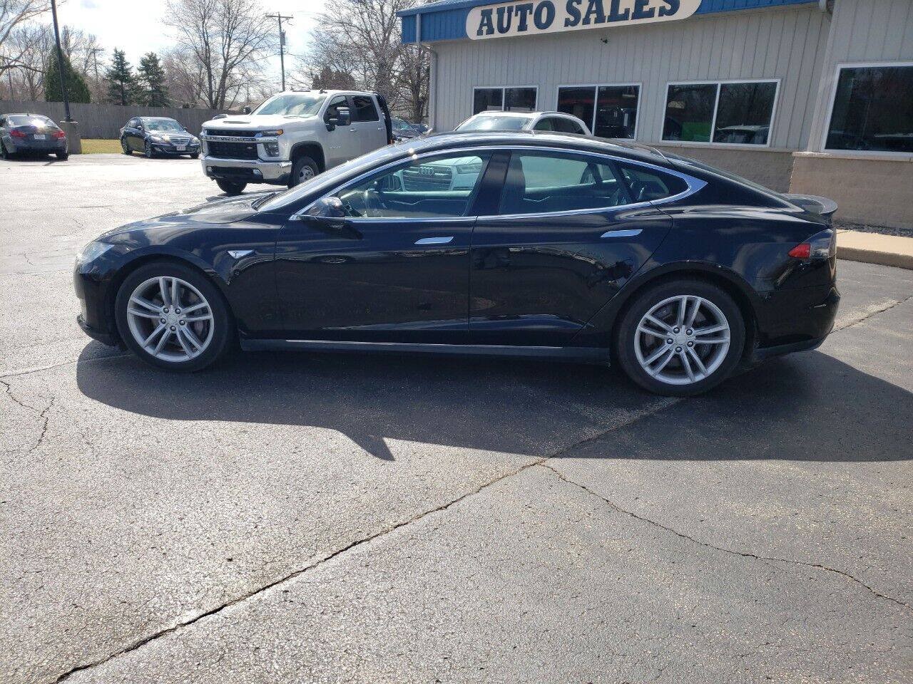 Used 2013 Tesla Model S Performance RWD image 9