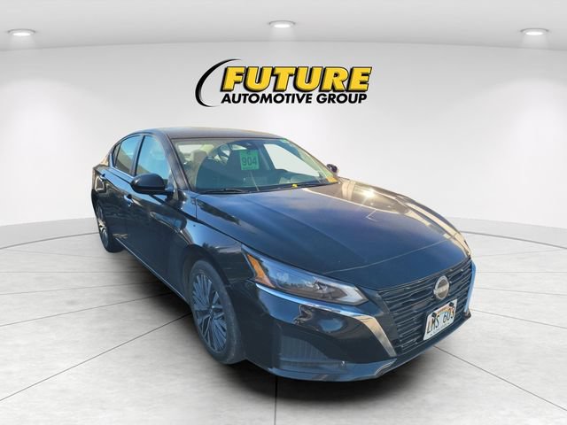 Used 2023 Nissan Altima 2.5 SV