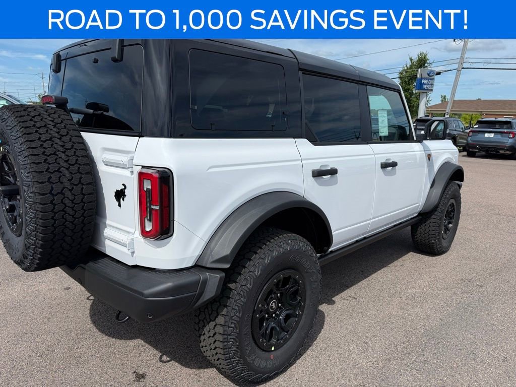 New 2025 Ford Bronco Badlands image 7