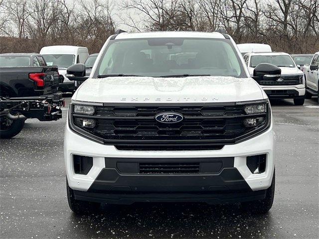 New 2026 Ford Expedition Max Active image 2