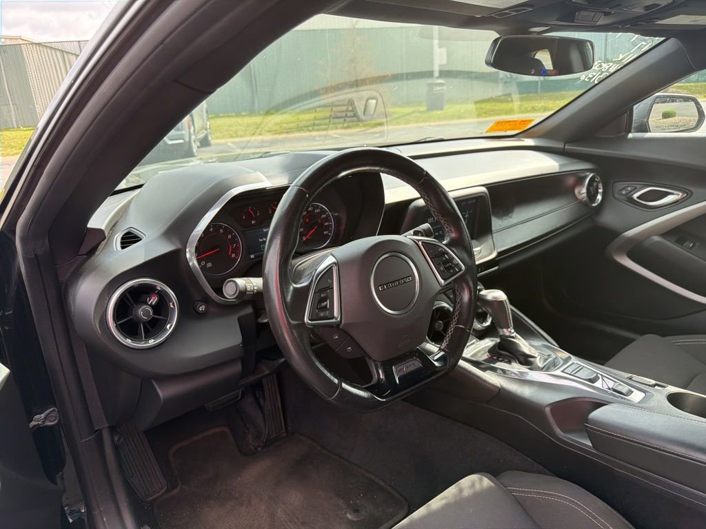 Used 2017 Chevrolet Camaro LT image 9