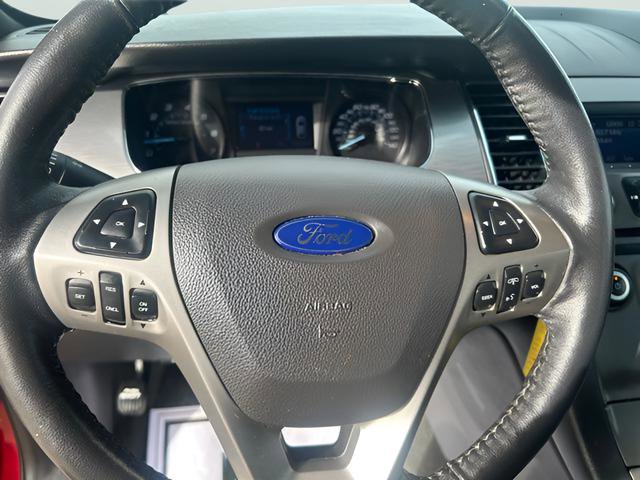 Used 2014 Ford Taurus SEL image 8