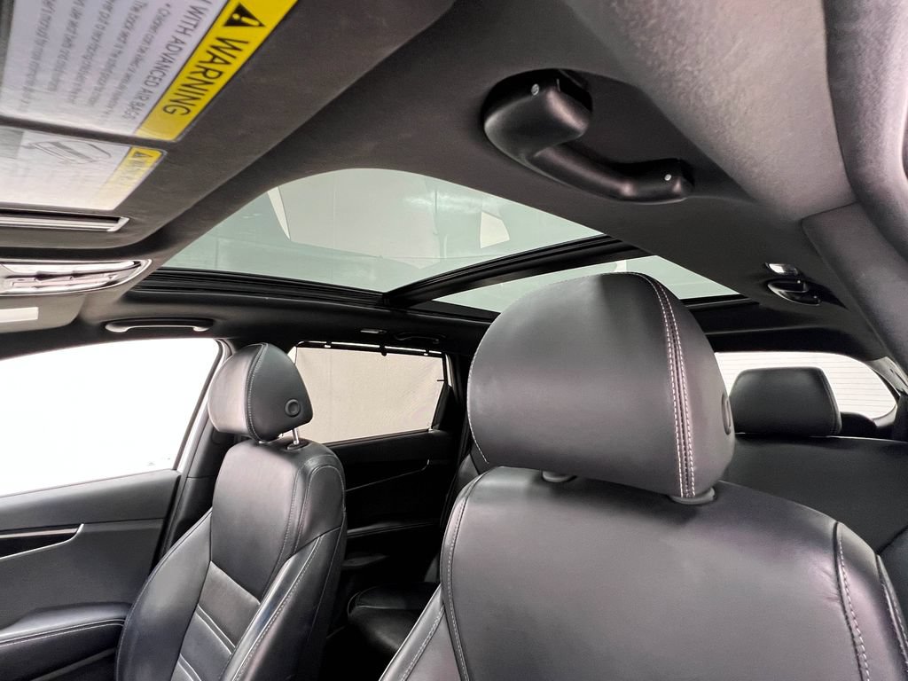 Used 2018 Kia Sorento SX AWD/4WD image 13