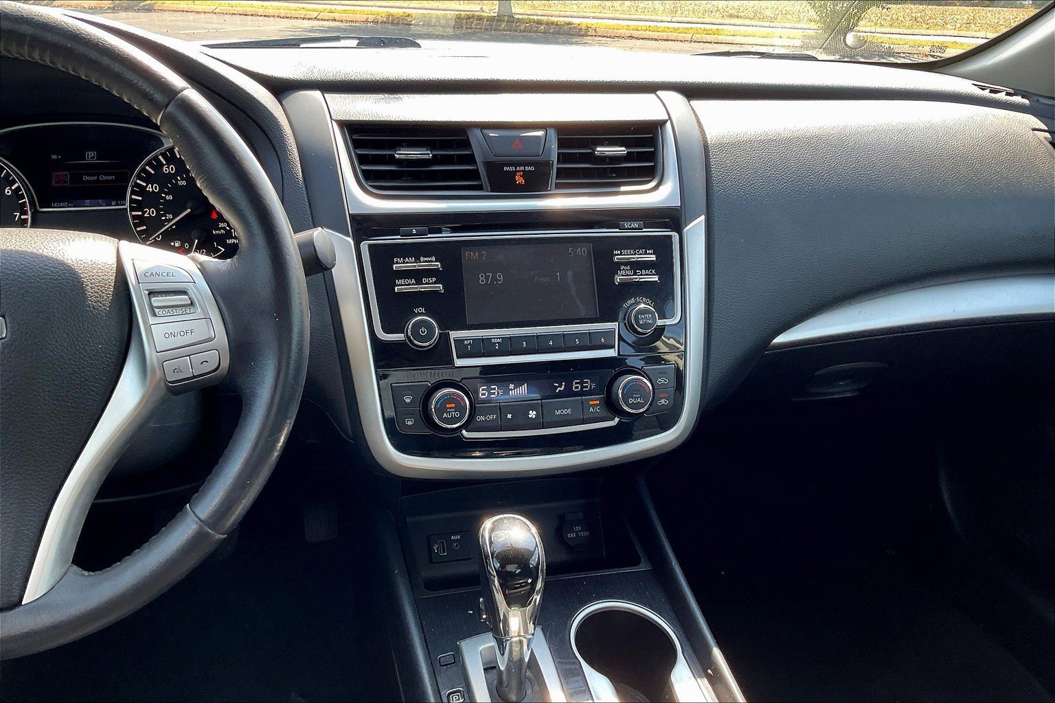 Used 2018 Nissan Altima 2.5 SV image 6