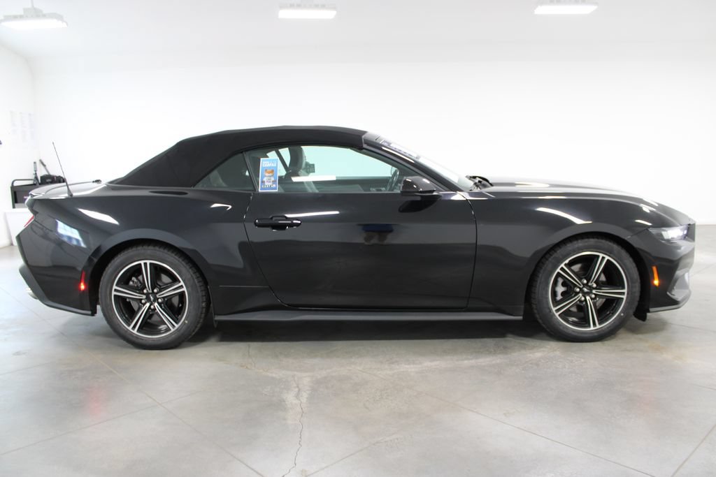 Used 2024 Ford Mustang Premium RWD image 12