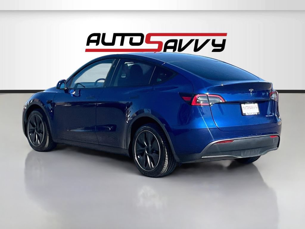 Used 2023 Tesla Model Y Long Range AWD/4WD image 5