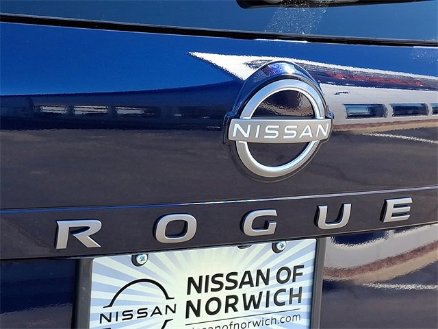 New 2026 Nissan Rogue SV w/ SV Premium Package image 12